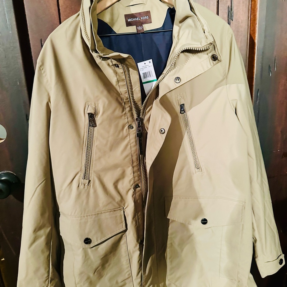 Brand New! Michael Kors Tan Trench Coat • FREE SHIPPING! 🚛